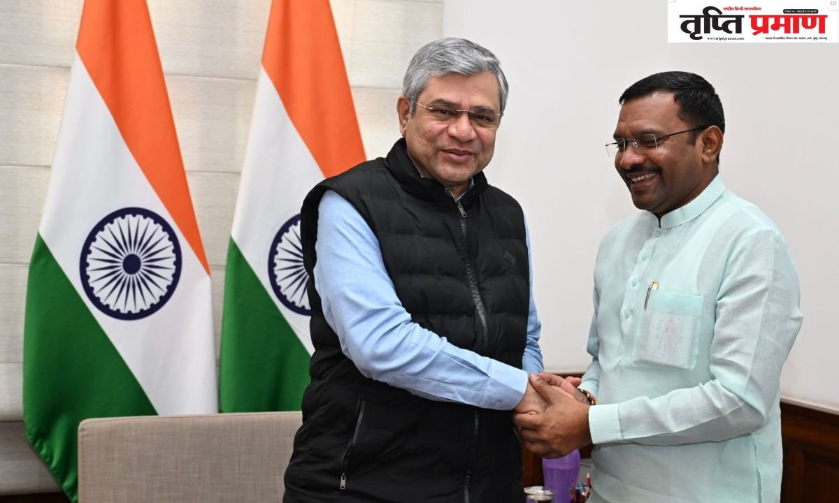 रेलवे मंत्री अश्विनी वैष्णव ने विलंब से चलने वाली लोकल और मेमु ट्रेनों के संबंध में विशेष समीक्षा कर उपयुक्त निर्देश जारी करने का आश्वासन दिया |