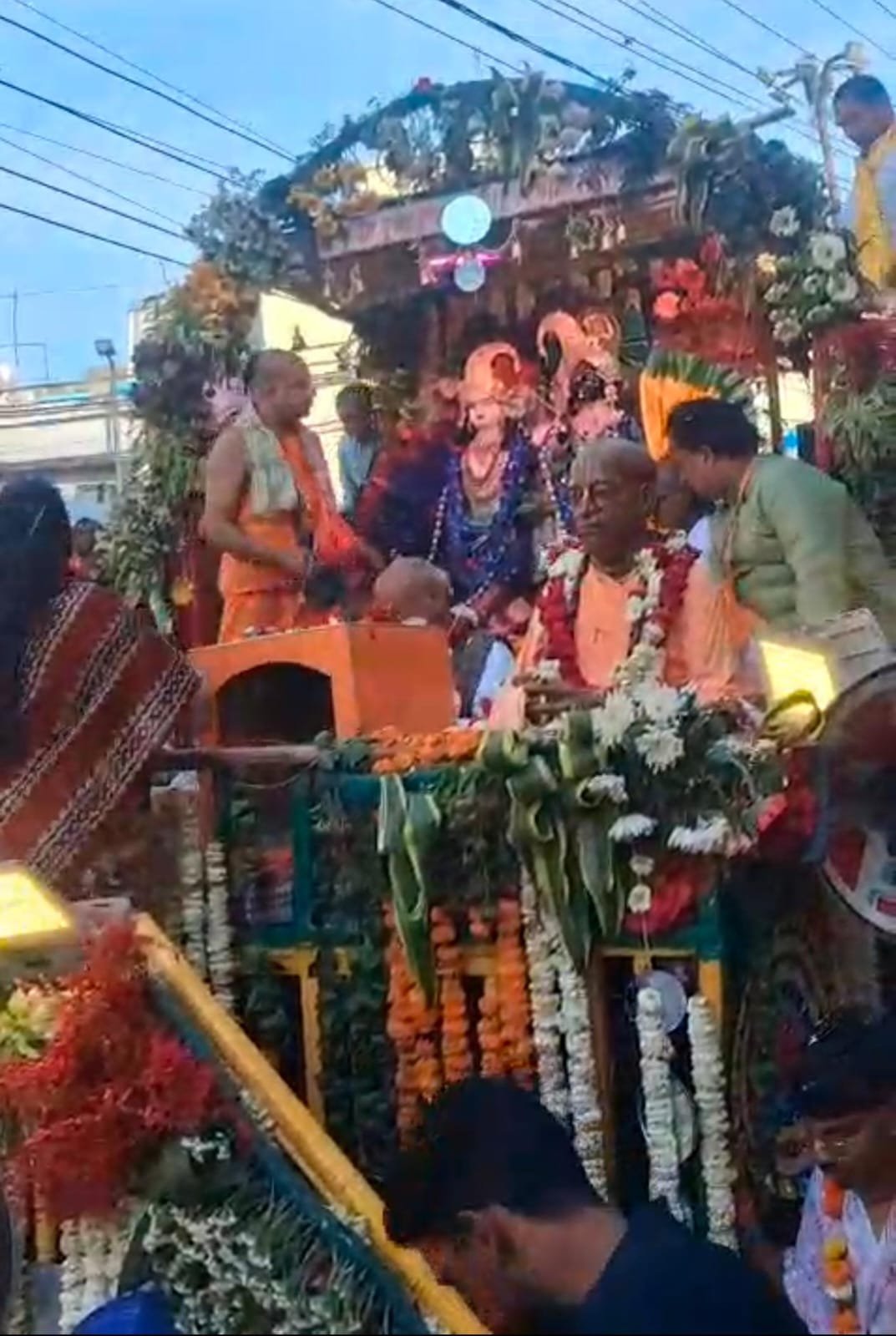 मुरादाबाद में इस्कॉन की भव्य कृष्ण-बलराम शोभा यात्रा, हजारों भक्तों ने लिया भाग |