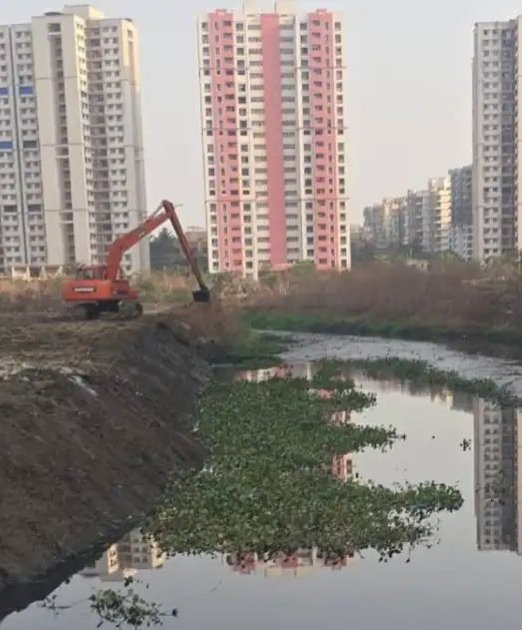 मानसून से पहले वसई-विरार महापालिका का दावा: 95 प्रतिशत नालों की सफाई पूरी, 80 हजार घनमीटर से अधिक गाद निकाली गई |