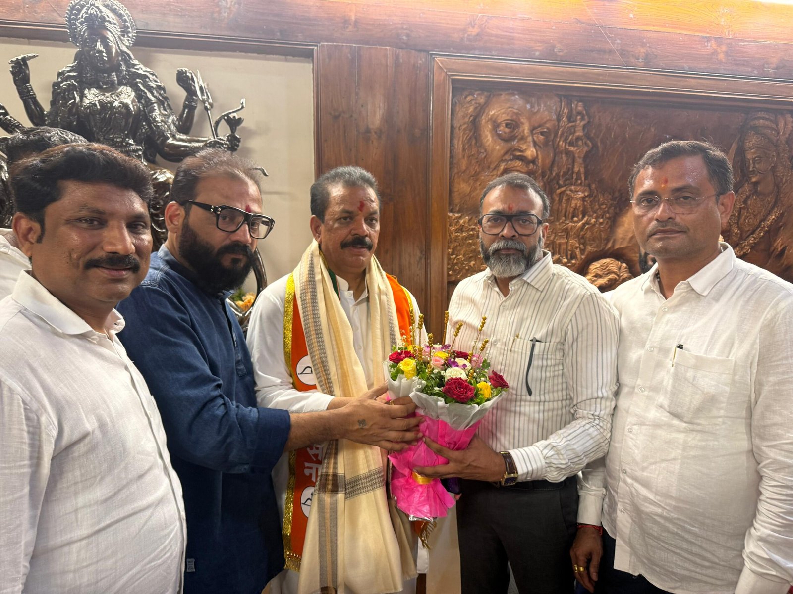 ठाणे-पालघर विधान परिषद चुनाव: अभिजीत पवार का नामांकन वापस, रविंद्र फाटक की निर्विरोध जीत तय |