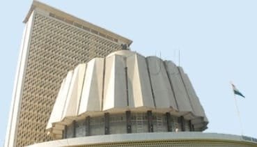 महाराष्ट्र विधानसभा: बारिश से हुई मौतों पर कांग्रेस का हंगामा, निष्पक्ष जांच की मांग |
