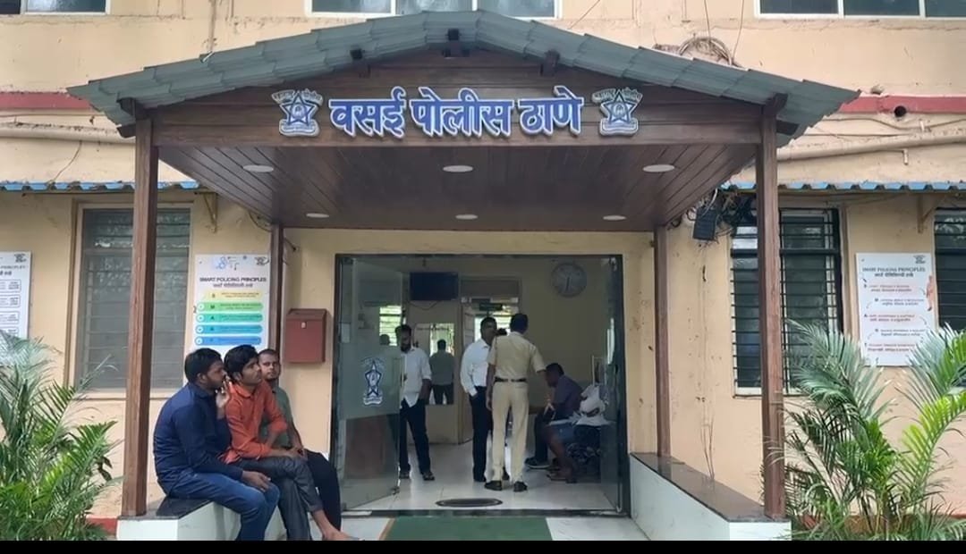 वसई में 2.07 करोड़ के एम्बरग्रीस के साथ 5 तस्कर गिरफ्तार; केरल से वसई पहुंचा था ‘ब्लैक गोल्ड’ का जखीरा |